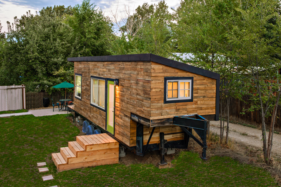 196 square feet self-built tiny house in Meridian, Idaho. Built and ...