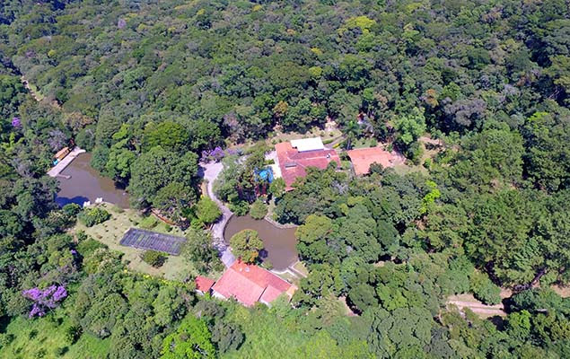 Vista aérea do sítio frequentado pelo ex-presidente Luiz Inácio Lula da Silva na cidade de Atibaia, no interior de SP, nesta sexta-feira