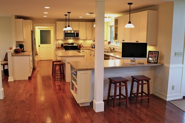 White Kitchen Cabinets | Shaker Style | CliqStudios - contemporary