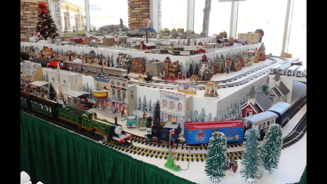 Christmas Holiday Model Train Railroad Layout G O HO H.O. N Gauge 