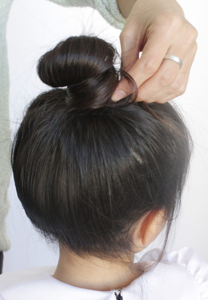 ヘアアレンジlesson 4 簡単 お団子ベースのアレンジ 和装にも合うヘアアレンジ 子供ドレス 子供ワンピース 子供 フォーマル靴のキャサリンコテージ総合サイト