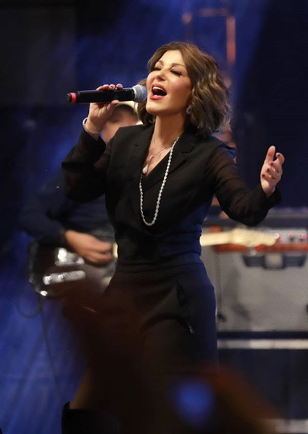 جولولي | سميرة سعيد تحيي حفلا غنائيا كبيرا بمشاركة نجوم ...