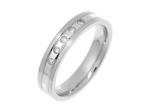 Diamond Wedding Ring in 9ct White Gold