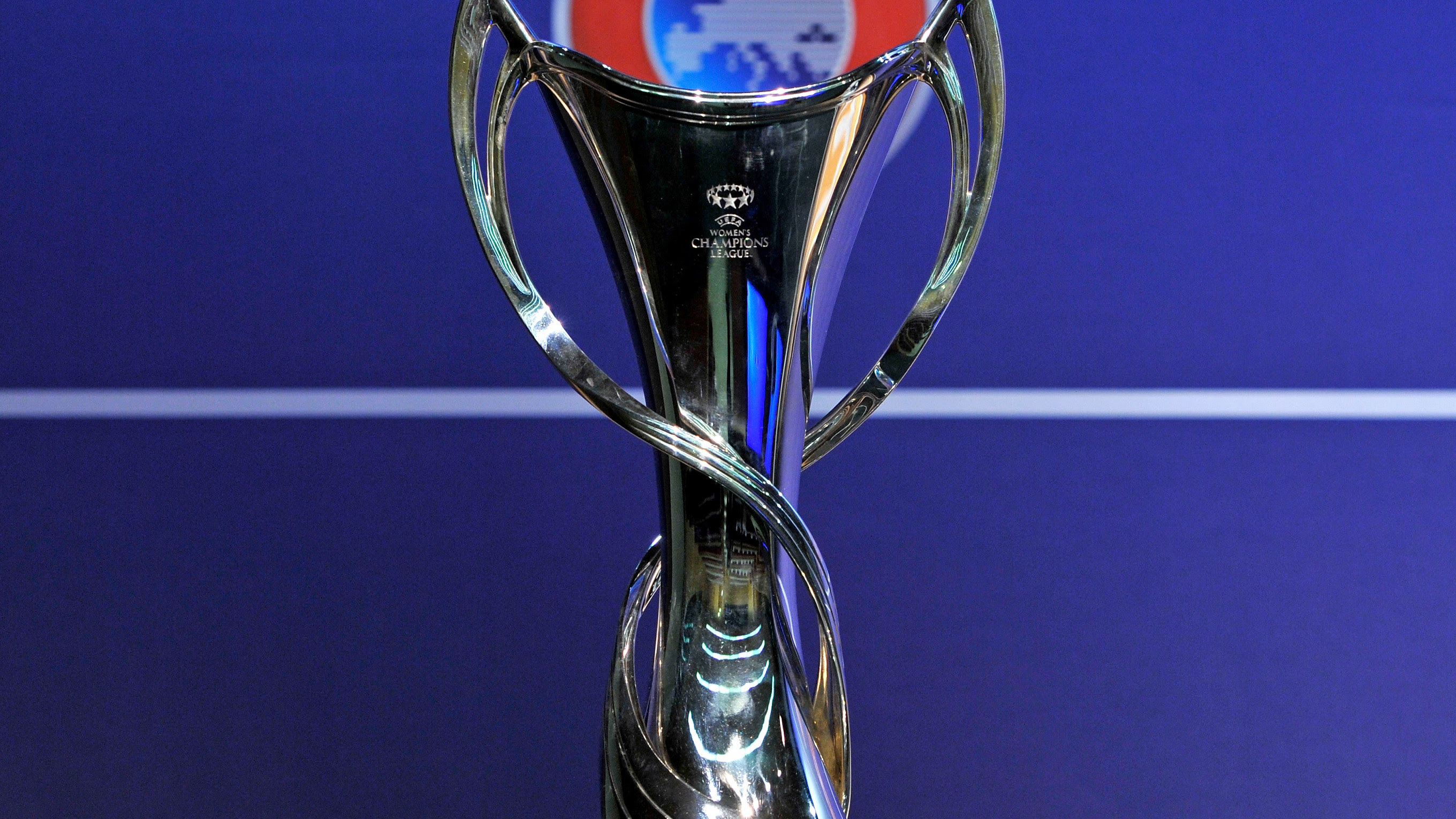 Champions League der Frauen :: Trophäen :: Historie :: Der ...