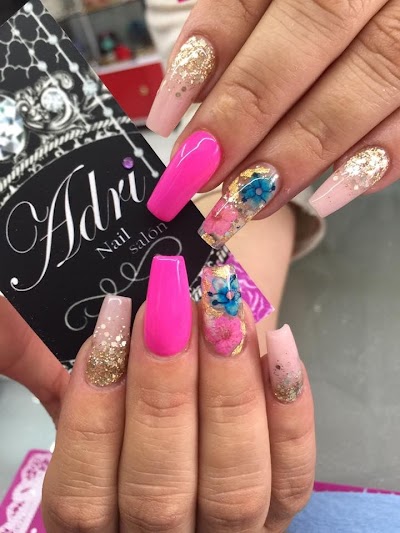 Uñas Naturaleza Muerta 2020