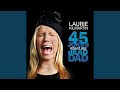 Download Laurie Kilmartin: 45 Jokes About My Dead Dad 2016 Film gratis
på nett med norsk tekst