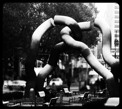 The Divided Berlin, sculpture by Anna Amnell