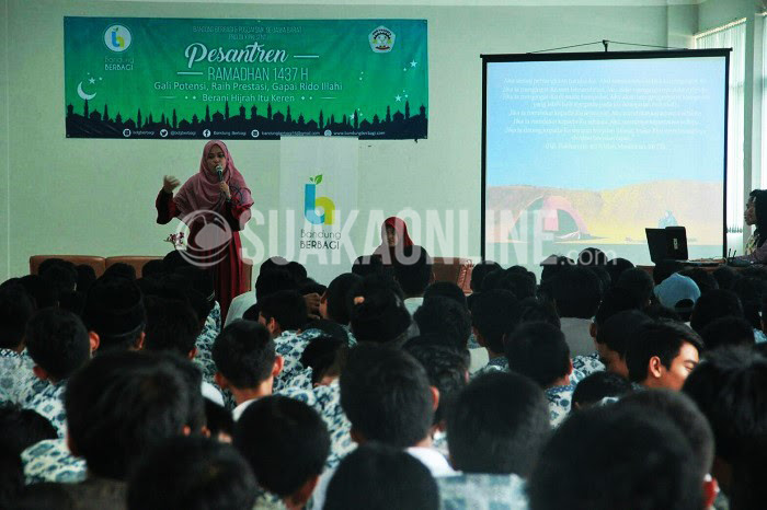 Pesantren Ramadhan Bareng Bandung Berbagi Dan Pusdai Smk Jabar Suaka Online
