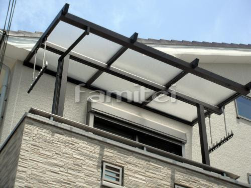 施工例 和泉市オープン外構 Diy用下地外構 機能門柱 木製調アルミ材プランパーツ ベランダ屋根２階 物干しdiy用下地外構