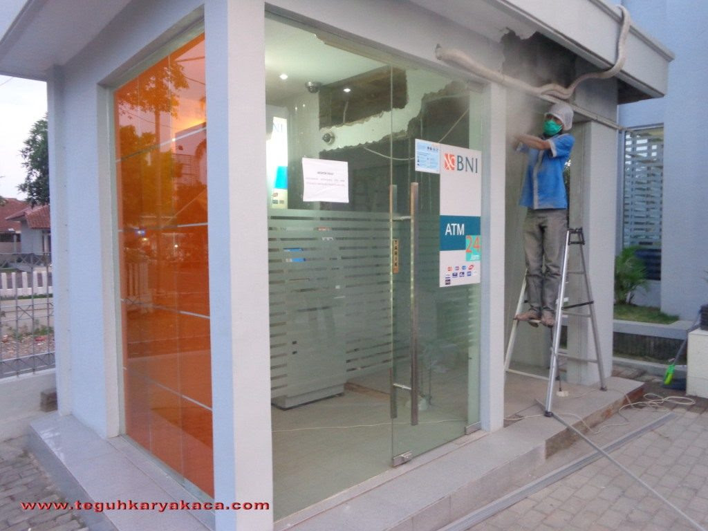 Kanopi Kaca Tempered Teguh Karya Kaca Dan Aluminium