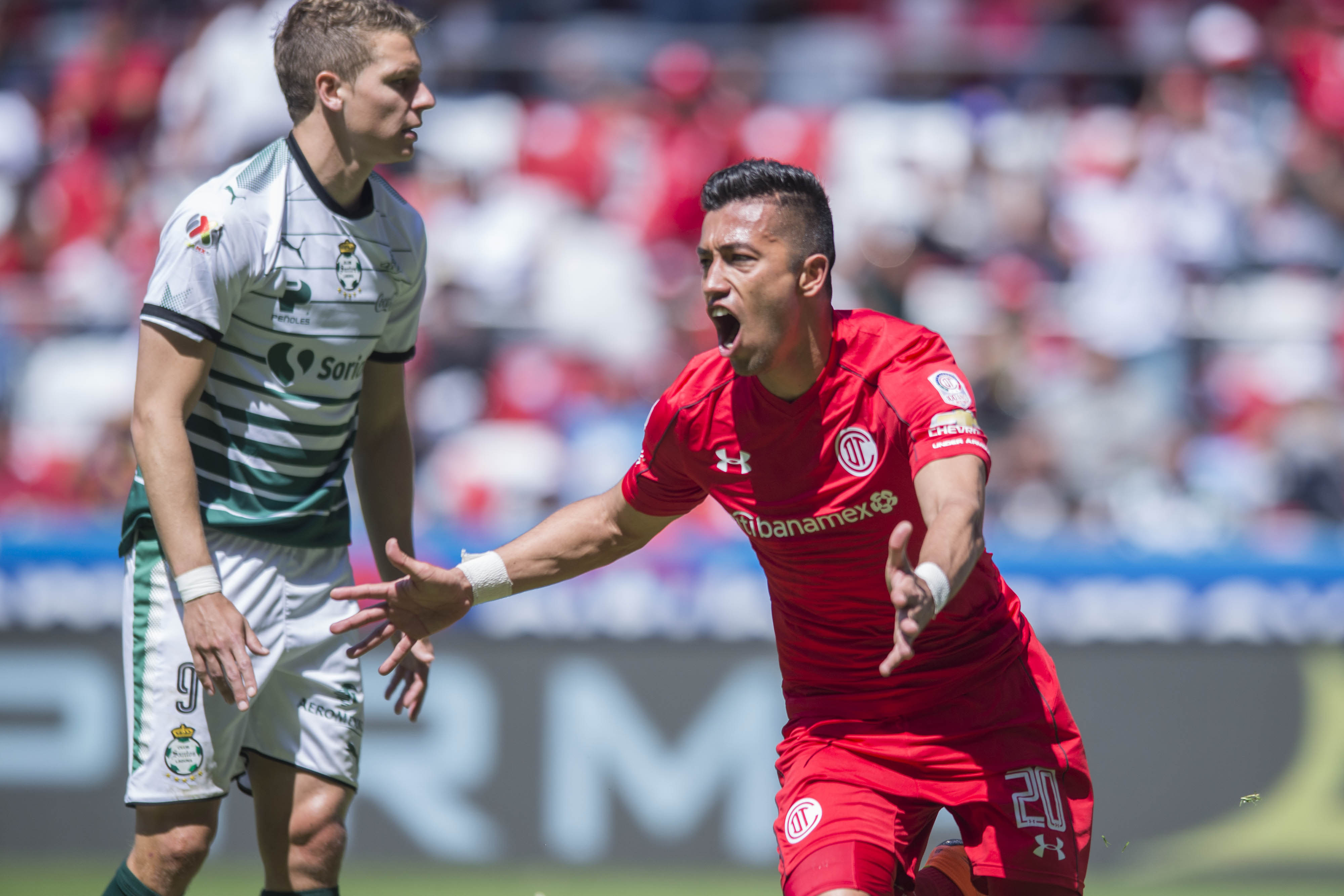 Toluca rompe racha de Santos y lo baja a la segunda ...