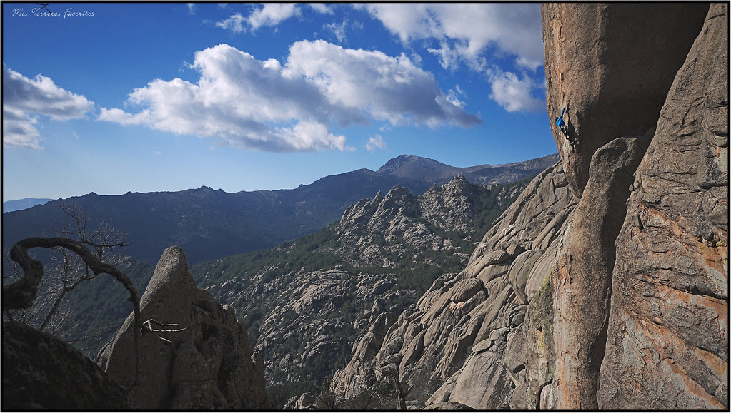 CANCHO AMARILLO - MOCOCLIMBING DE FAMOBIL 7a+