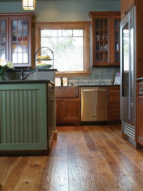 Best of all, it goes with every design theme, ranging from modern to rustic. What You Should Know About Reclaimed Hardwood Flooring | DIY