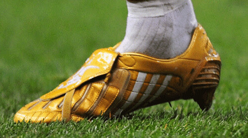 beckham-gold-boots