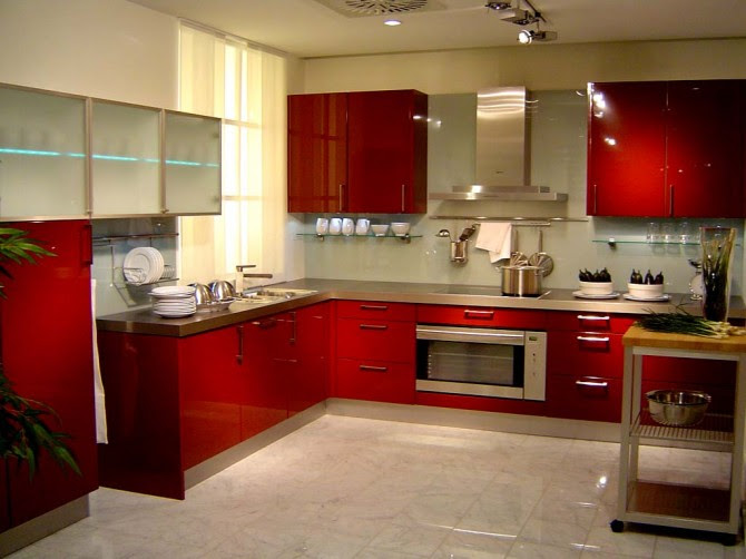 20 Romantic Interior Designs: A Touch of Red Inspiration