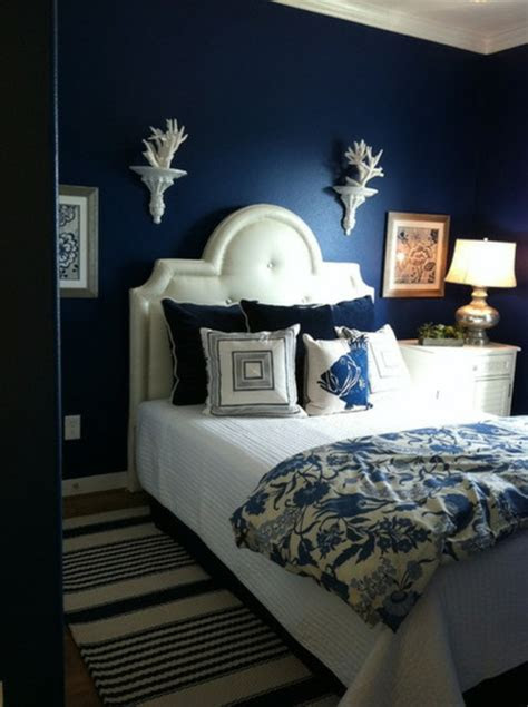 A dining table isn't complete without the right dining chairs. 20 Marvelous Navy Blue Bedroom Ideas