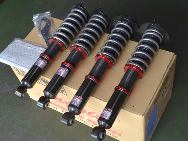 Jic Flt Style Fit 全長調整式車高調 クラウン Grs210 中古タイヤ 中古ホイールの販売 東京都八王子市 ぐりっぷ