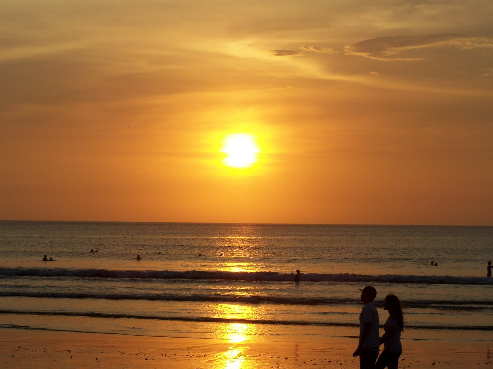 Wisata Bali - Pantai Kuta - Aneka Tempat Wisata