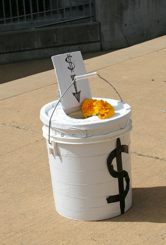 The money bucket