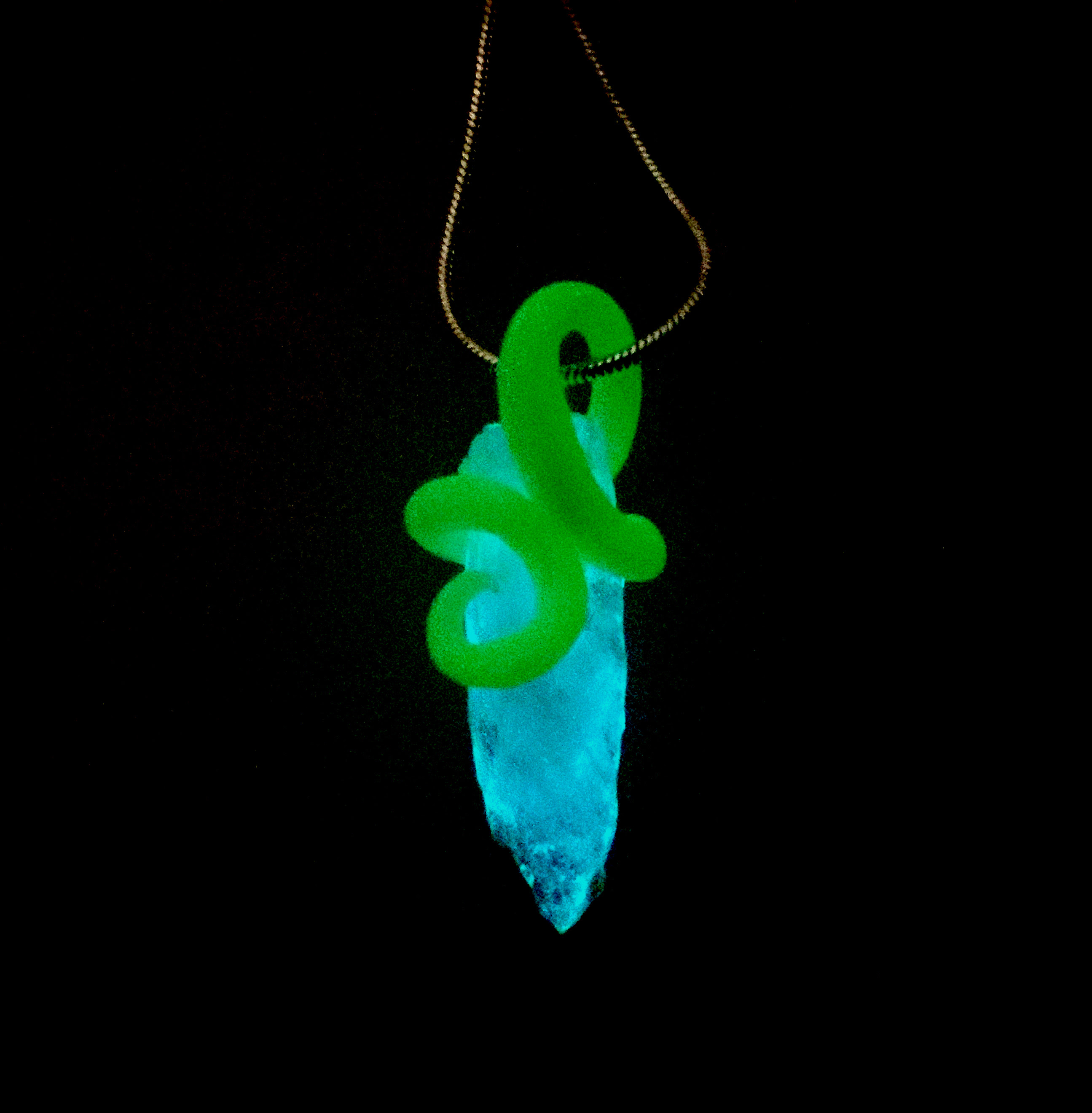 How To Make Glow in the Dark Crystals How To Make Glow in the Dark Crystals