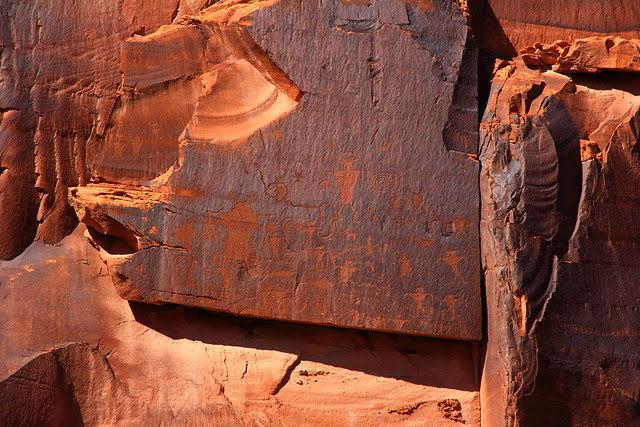IMG_5371 Potash Road Rock Art
