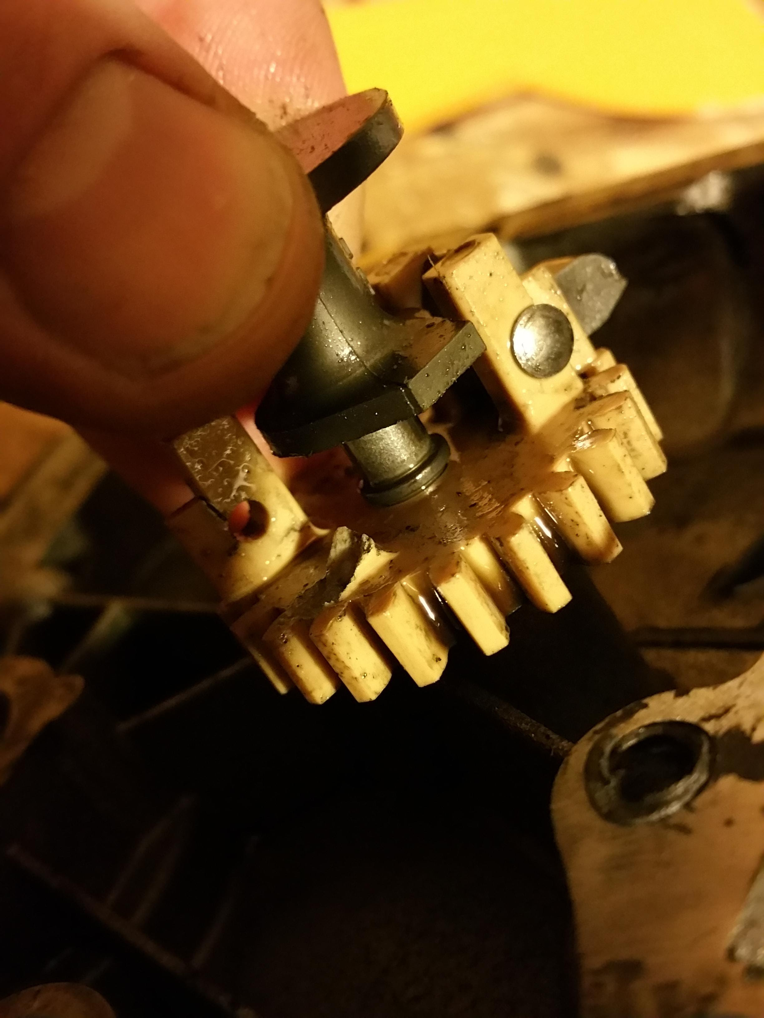 Tecumseh 5hp Governor Gear Broke How Do I Remove It Mechanicadvice