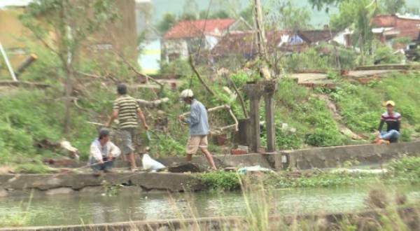 Khánh Hòa: Hàng trăm người ngang nhiên câu trộm cá tại Viện nuôi trồng thủy sản