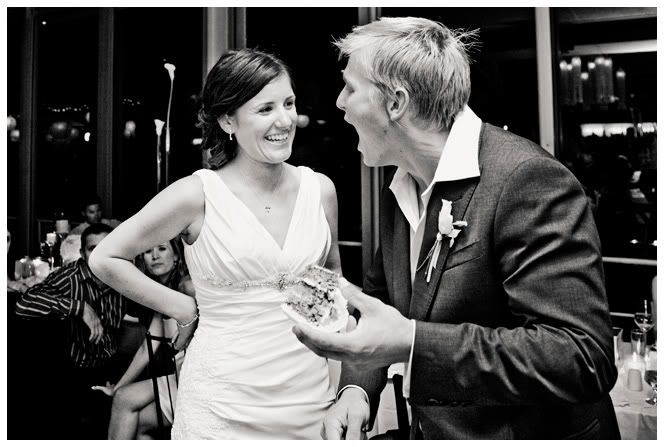 http://i892.photobucket.com/albums/ac125/lovemademedoit/NH_YellowWedding_051.jpg?t=1293522088