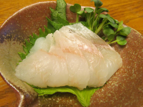 旨魚料理 アイナメの刺身 まるかつ水産 旬の旨い魚を自前調達