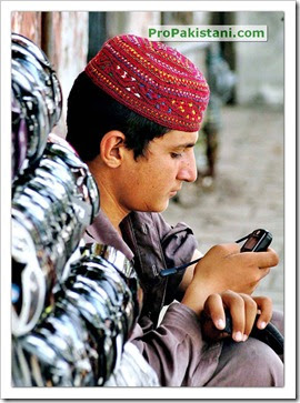 cell phone user thumb No Tax Cut for Telecom Sector in 2012 13 Budget