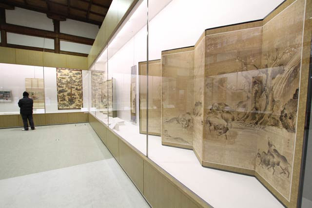 三条市歴史民俗産業資料館の所蔵品展「はじまるあにまる ー十二支の動物たち−」