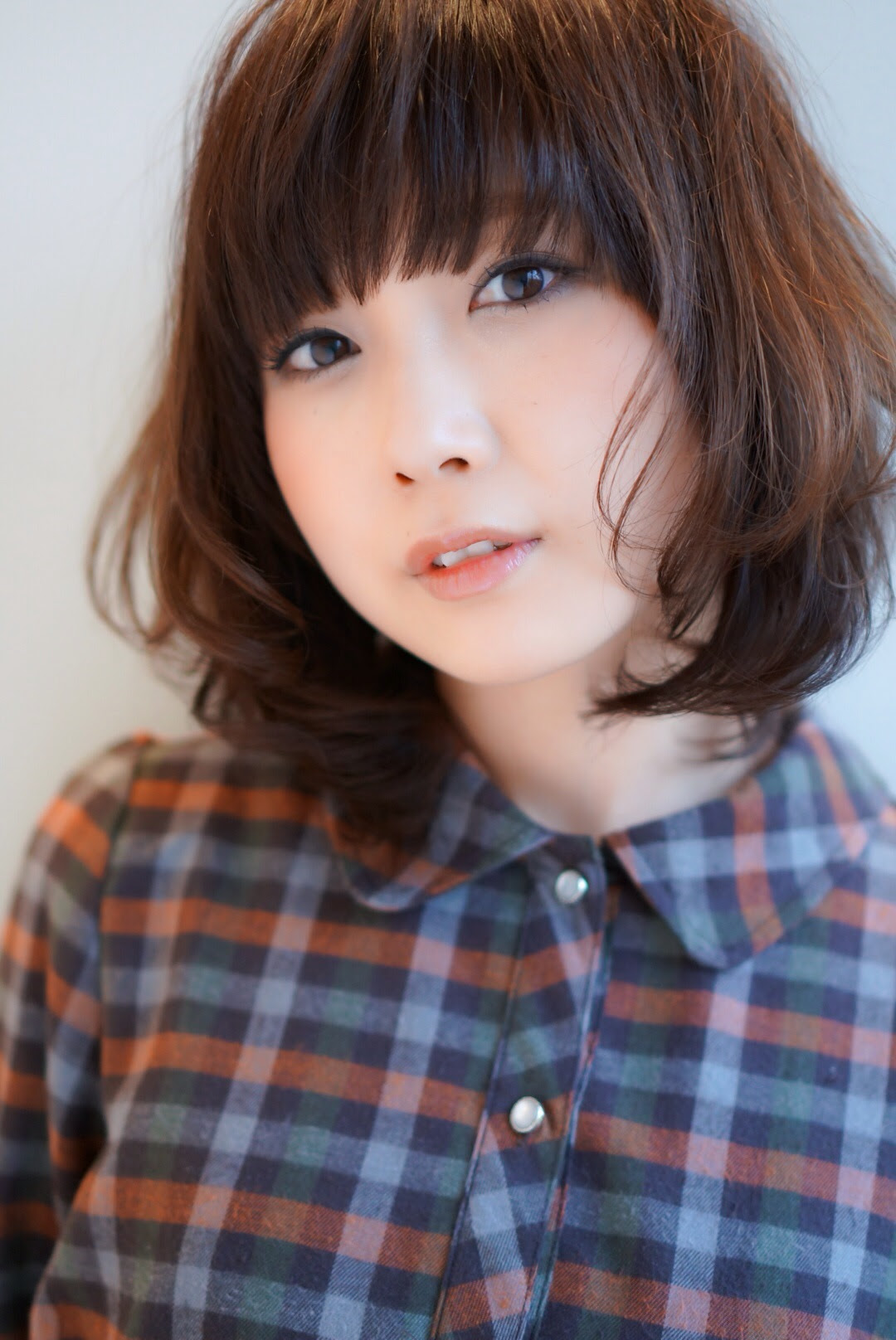 ミディアムボブの髪型 内巻きパーマで可愛くなりましょう 福岡