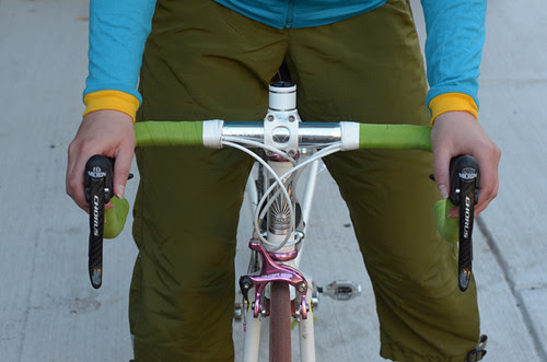 Drop Bars: Hoods, Front View