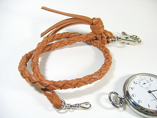 懐中時計の提げ紐 革紐 ４本編み