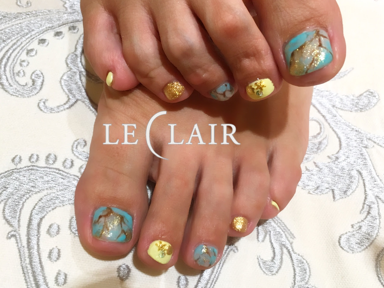 ターコイズフットネイル