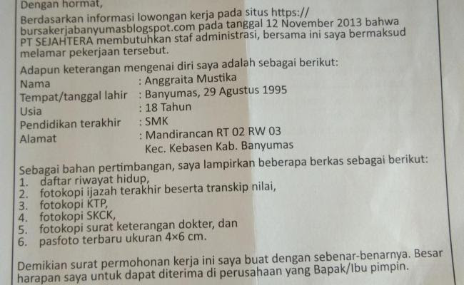 Saat menulis surat pemberitahuan disarankan untuk langsung menyampaikan informasi pada intinya. Contoh Surat Lamaran Kerja Di Buku Bahasa Indonesia Kelas Otosection