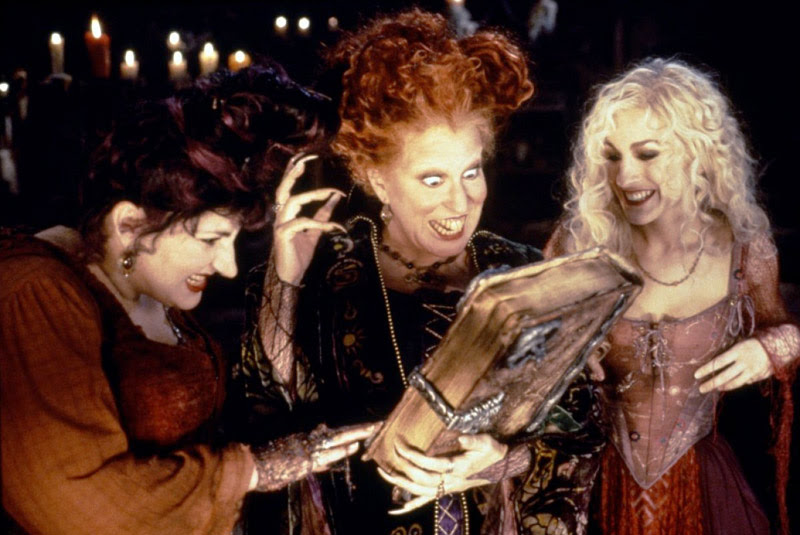 Fashion Model, Fashion editorials, Style inspiration, Fashion photography, Long hair, Hocus Pocus, Sarah Jessica Parker, Halloween