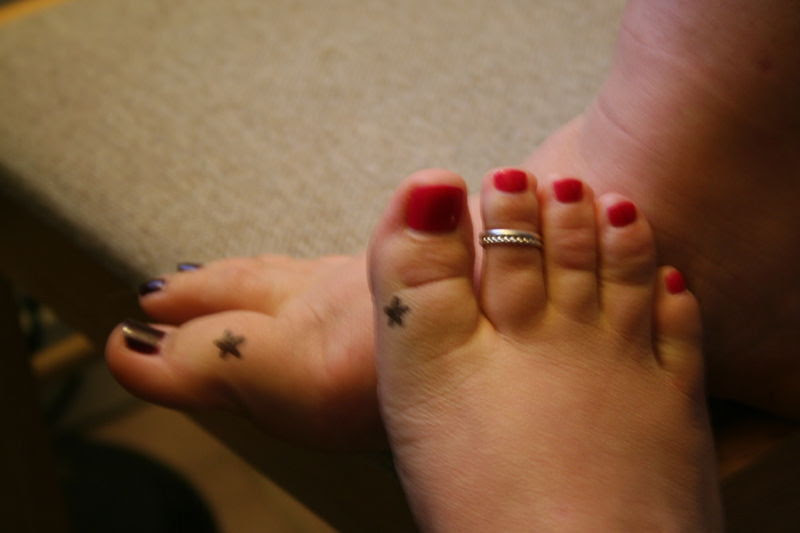  so we went and got star tattoo's in honor of her ( she has one too) :)