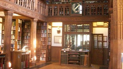 PHOTO:  <p> London's Gladstone's hotel library offers a haven without distraction.