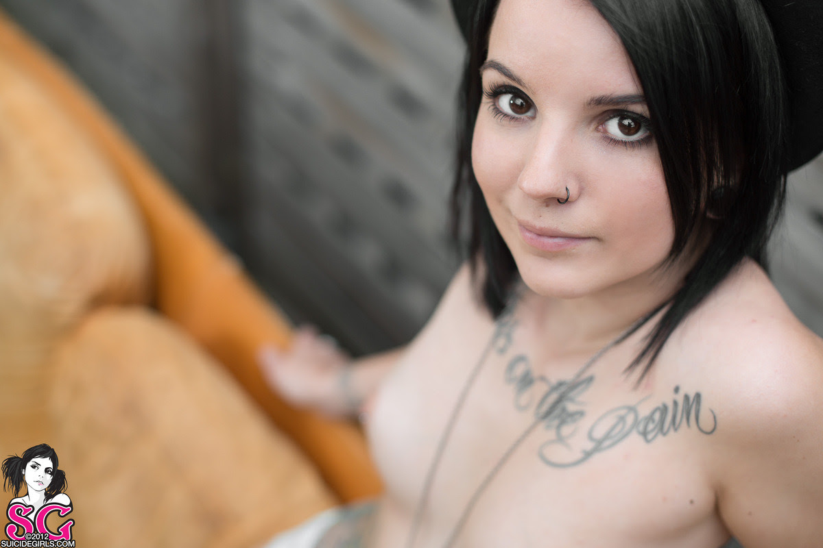http://24.media.tumblr.com/tumblr_me64goGJbw1qbcnw1o3_1280.jpg
