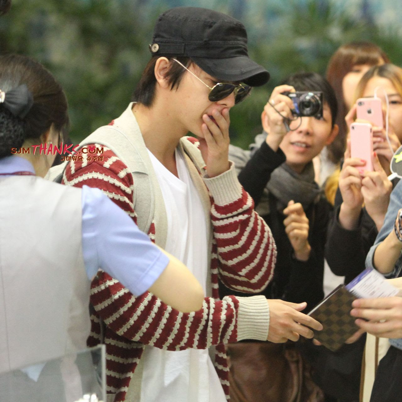 http://25.media.tumblr.com/tumblr_m3xsv923MV1rpfjhuo2_1280.jpg
