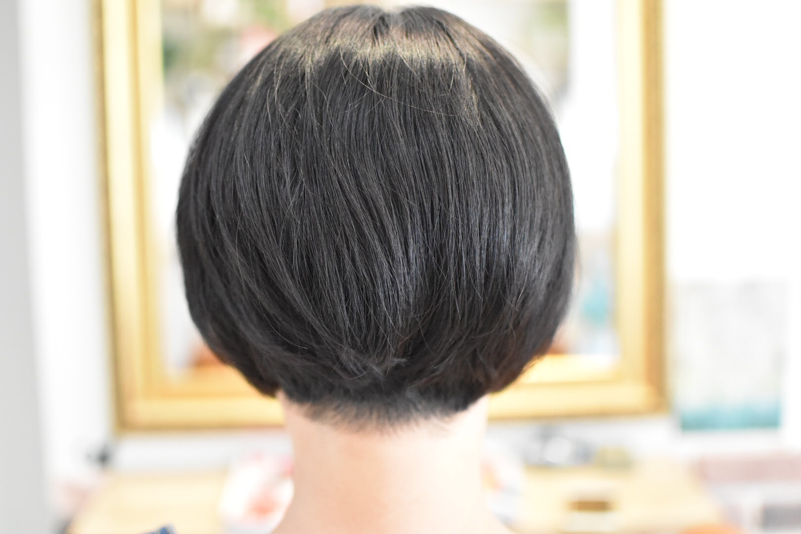 くせ毛さんの襟足刈り上げショートボブ 辻堂 藤沢 美容室flower Hair Design のblog