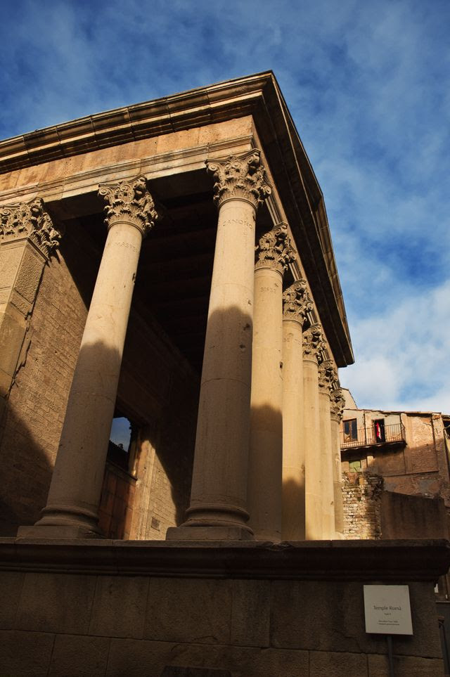 Roman Temple, Vic, Catalonia, Spain [enlarge]