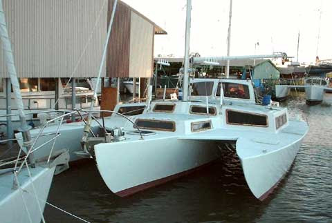 pocketship: 15-foot fast-sailing pocket cruiser with