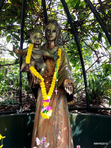 Madonna & Child by williamnyk