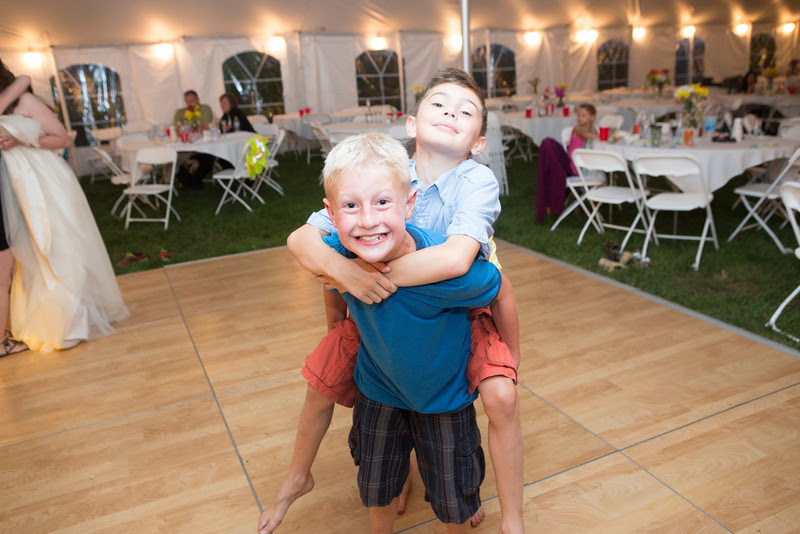 Preparations for a country wedding near Kirkland, IL. Wedding photographer - Ryan Davis Photography, Rockford, Illinois