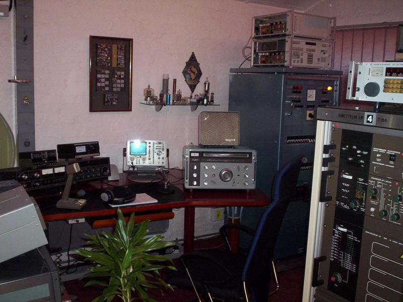 Click to enlarge... QSL image for ZS5IE