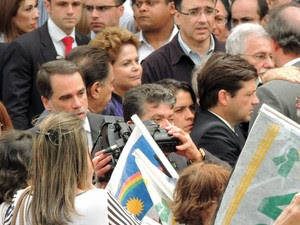 A presidente Dilma Rousseff durante o velório de Eduardo Campos (Foto: Lucas Liausu/Globoesporte.com)