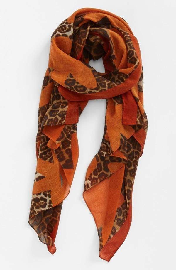 How to tie a scarf | Scarfs, shawls  brooches | Pinterest