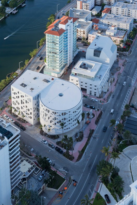 Faena District. Image © Iwan Baan